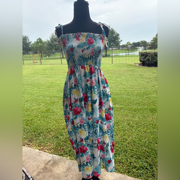 Floral Smocked Sundress - Picture 1 of 11